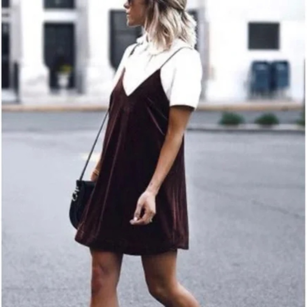 Abercrombie & Fitch velvet slip dress burgundy size xs NWT